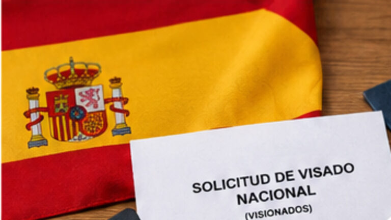 İspanya öğrenci vizesi maddi yeterlilik için banka belgelerini hazırlayan öğrenci