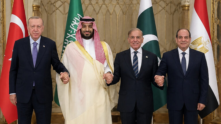 Mısır ve Mekke Anlaşması tartışmasını Türkiye, Suudi Arabistan, Pakistan ve Mısır bayraklarıyla temsil eden görsel