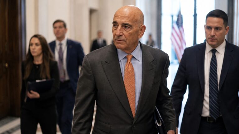 Tom Barrack Washington haberini temsil eden yazısız diplomasi sahnesi