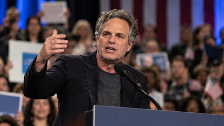 Mark Ruffalo Trump eleştirisi